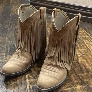Ariat fringe cowboy boots